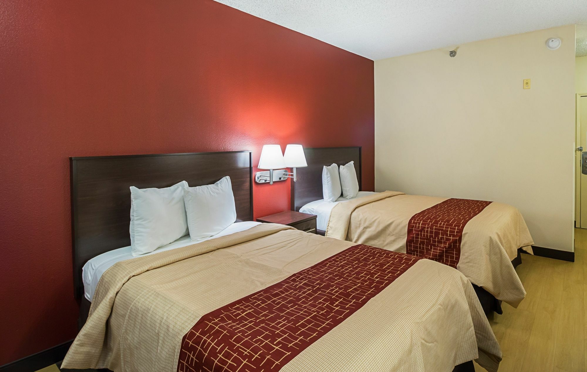 Red Roof Inn Dumas Экстерьер фото
